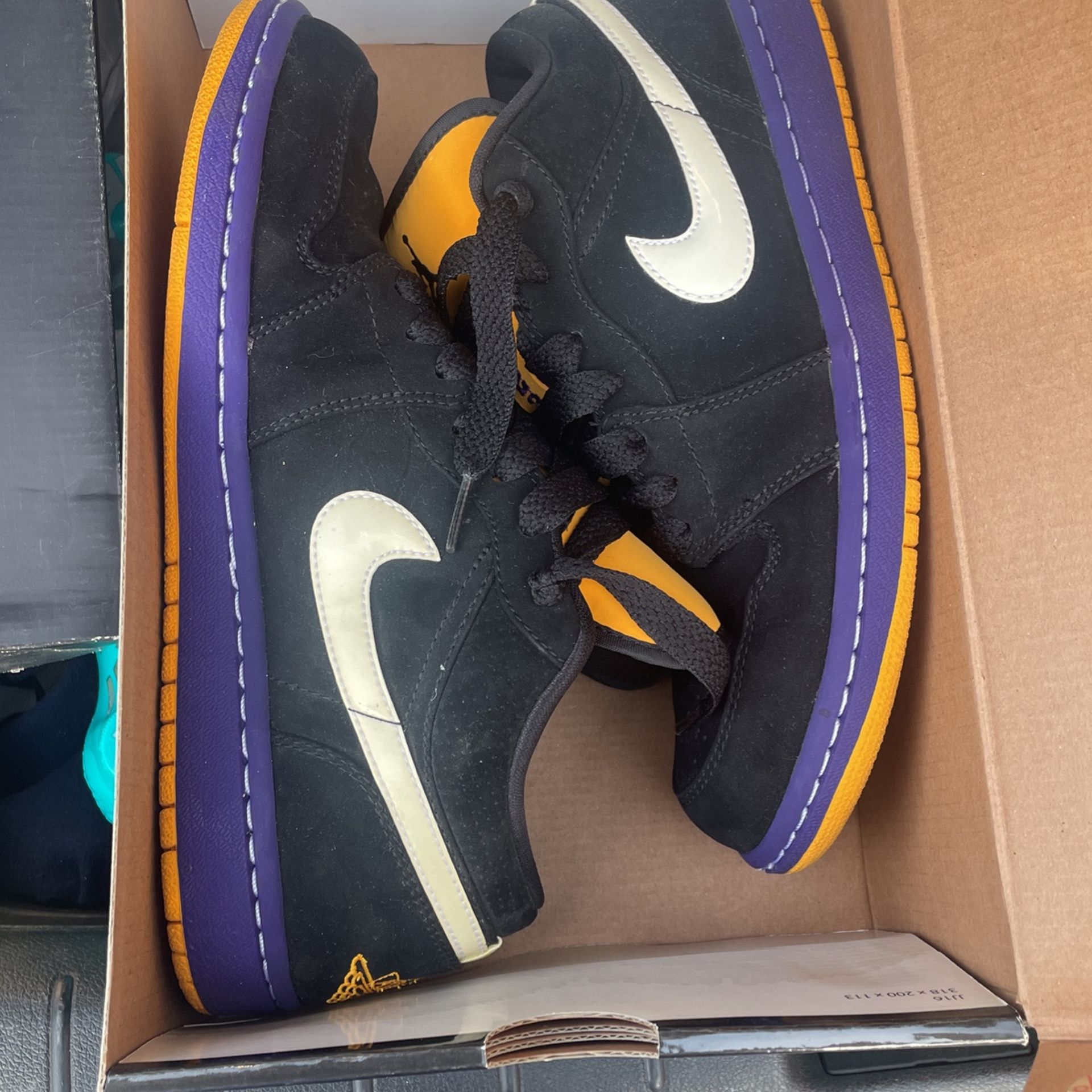Air Jordan 1 Phat Low
