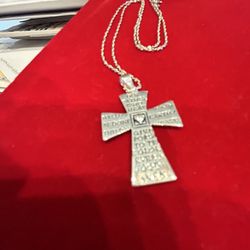 Sterling Silver 925 Necklace With Cross Pendant. 