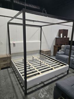 Coaster White Canopy King Bed