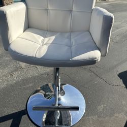 White Leather Bar Chair/Stool