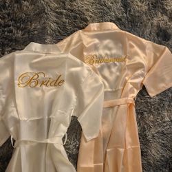 Bride/Bridesmaids Embroidered Robes