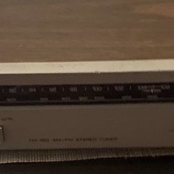 Realistic Stereo Tuner