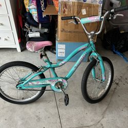 Girls  Bike 
