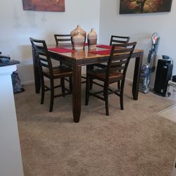 Kitchen Table and 4 Chairs. Bar Height W54" X D54" X H36"