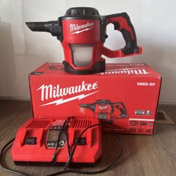 Milwaukee Vacuum 