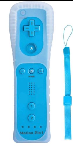 Motion 2 in 1 Nintendo Wii Controller with Sleeve and Strap