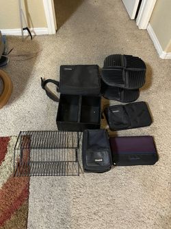 CD Cases  & CD Holders - VINTAGE - Case logic 