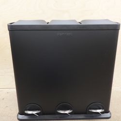 Step N’ Sort 16 Gallon 3‑Compartment Trash & Recycling Bin – Black Finish