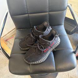 Yeezy 350 Size 8.5
