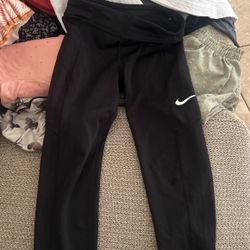 Black Nike Leggings