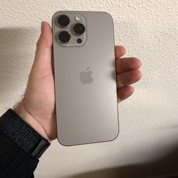 Iphone-16-pro-max-256gb-At&t-Cricket