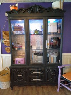 Hutch | China Cabinet