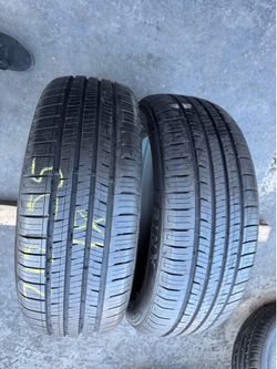 Set of 2 nice tires 215/55/18 ( We install & balance)