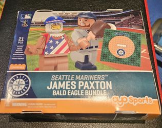 Rare Collectible James Paxton Bald Eagle BundleThis Rare Collectible James Paxton Bald Eagle Bundle by OYO Sports.