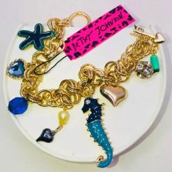 Betsey johnson hotsell seahorse bracelet