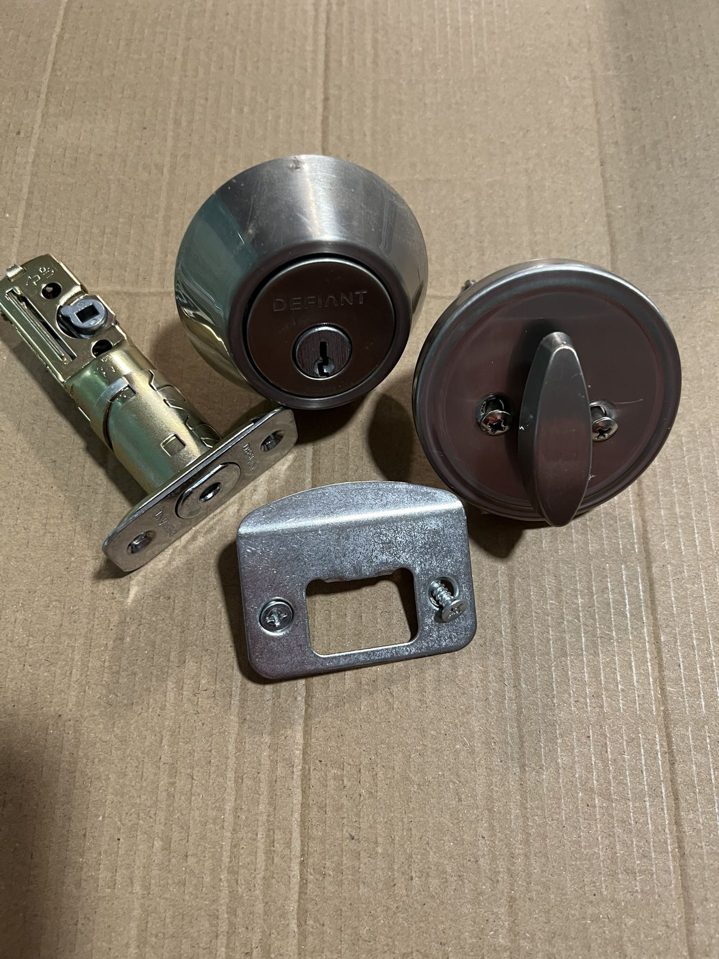 BRUSHED SILVER DEAD BOLT LIKE NEW… ERFECT CONDITION … $12 OBO