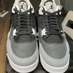 Jordan 4