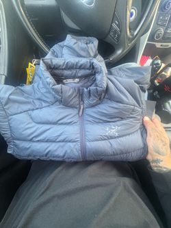 Arcteryx men’s Jacket   XS