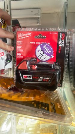Milwaukee M18 Battery