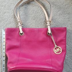Michael Kors Tote