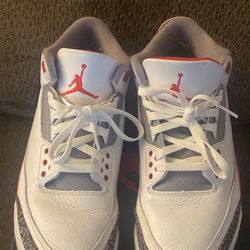  Jordan 3 Retro “Fire Red” 