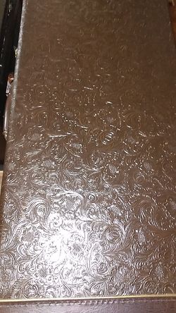 Custom case for most sized guitars