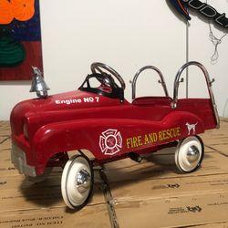 Vintage pedal car as in picture in excellent condition