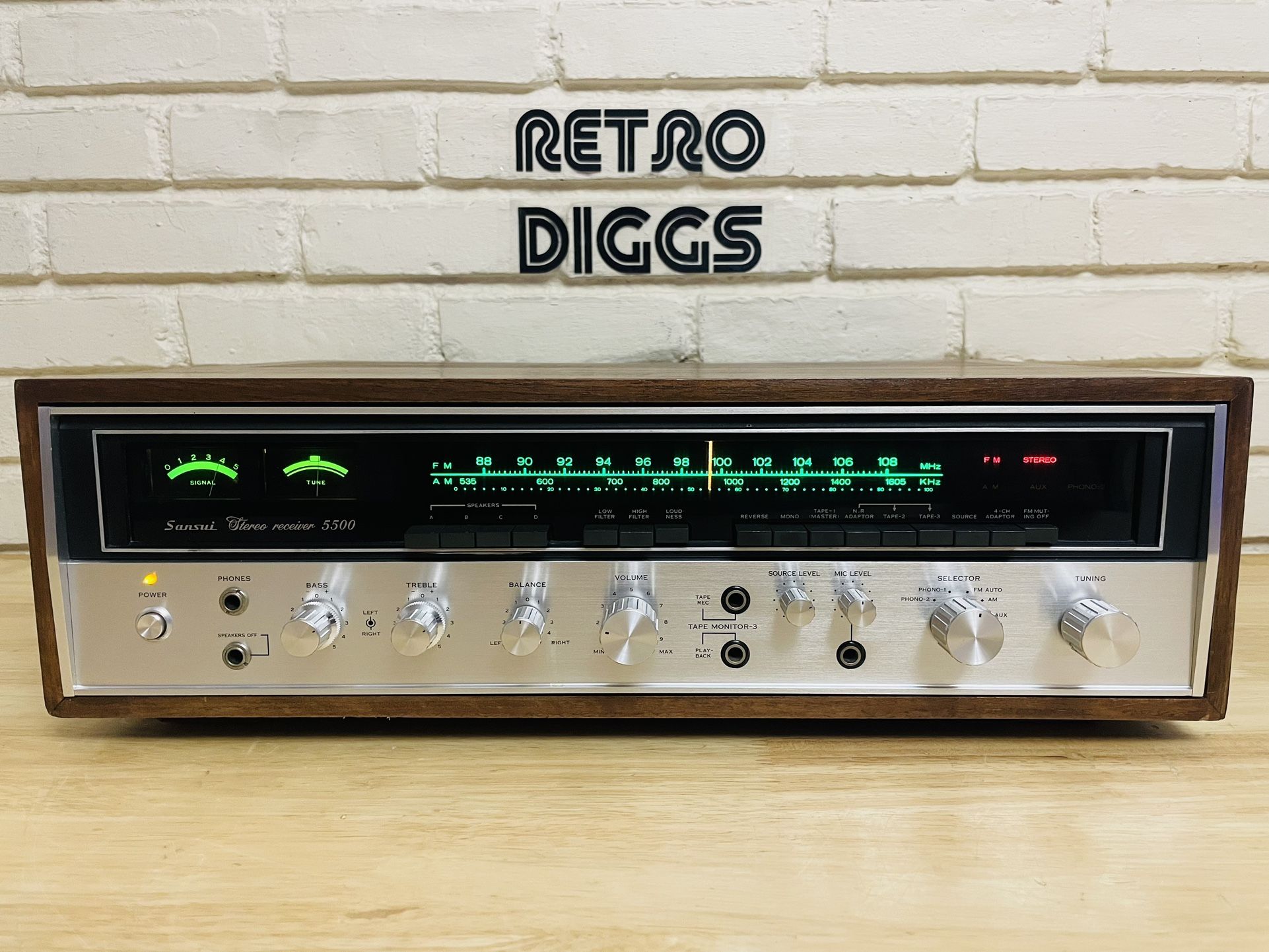 Vintage Rare Sansui 5500 Stereo Receiver (serviced)