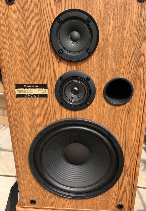 2 Speakers - Pioneer CS-G204 3 way 100W