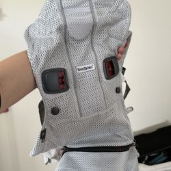 Baby Carrier - Babybjorn 