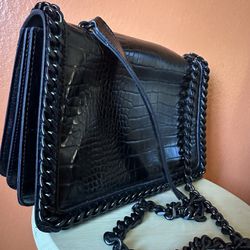 Beautiful Handbags $25/$10/ $10/$50/$65