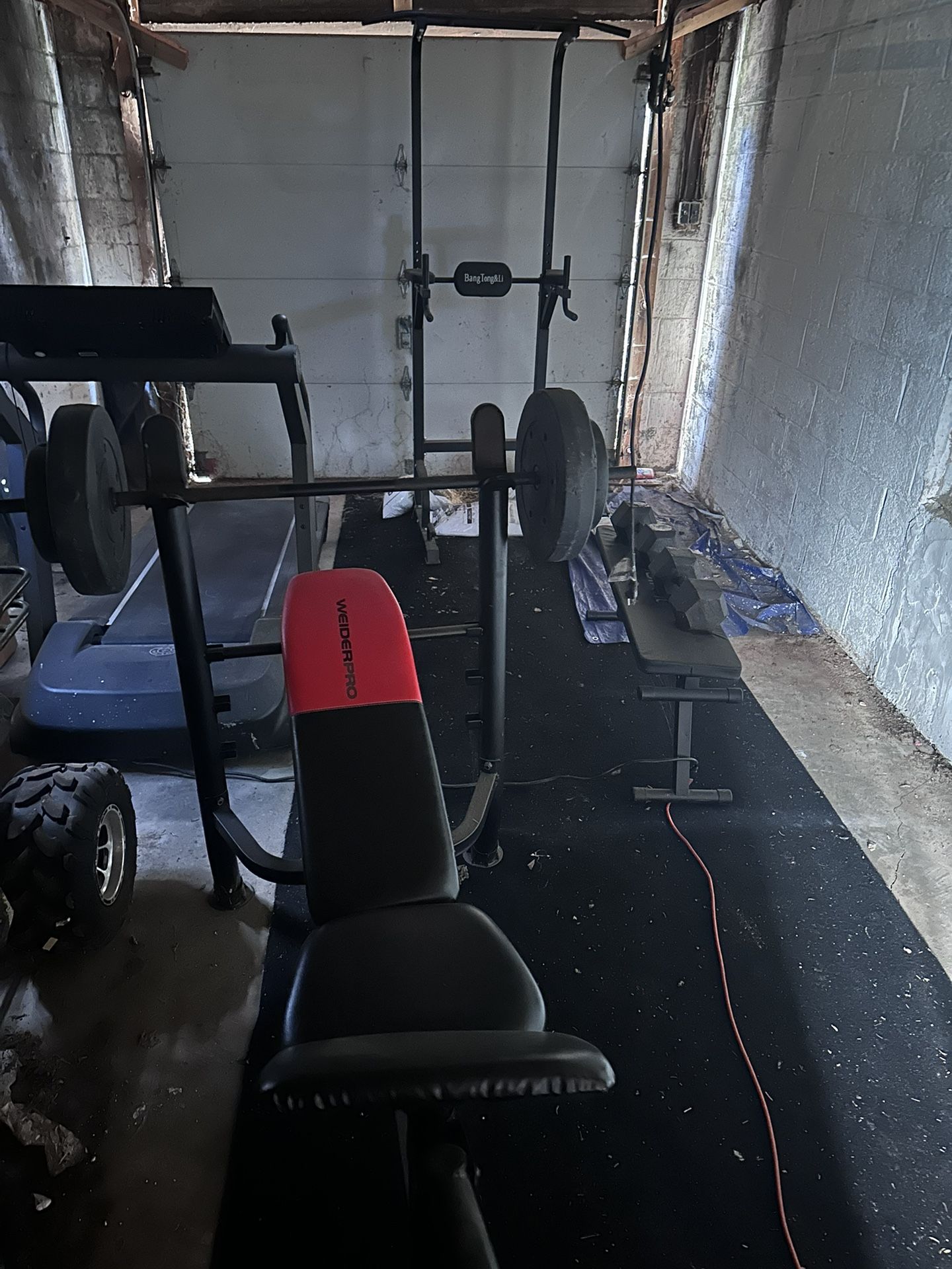 Weights Weight Bench Bar 55 Dumbbells Pull UP And Dip Bar And Treadmill