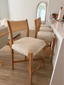 4 Beautiful sturdy stools