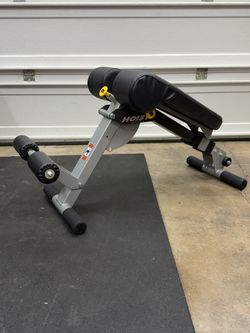HOIST Fitness HF-4263 Ab/Back Hyper Bench.