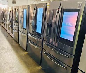 !!Samsung Family Hub Smart French 4-Door Refrigerator & Freezer Liquidation sale✅