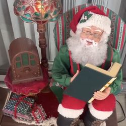 Vintage Animated Santa Reading Book w/ Tiffany Style Lamp & Radio