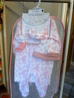 7 Pc Baby Set NWT