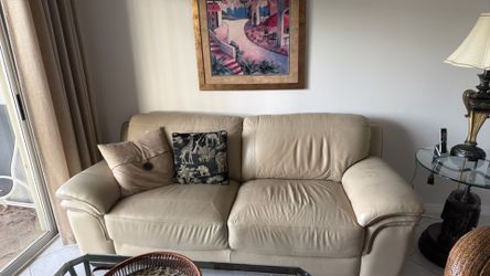 Entire Family Room
