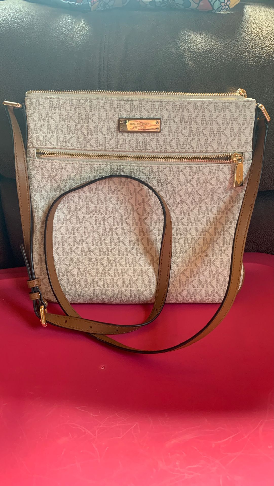 Michael Kors Crossbody