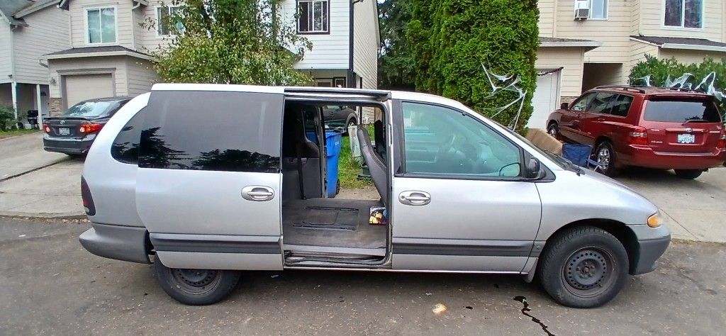 Daily Driver Good Tags Dodge Caravan