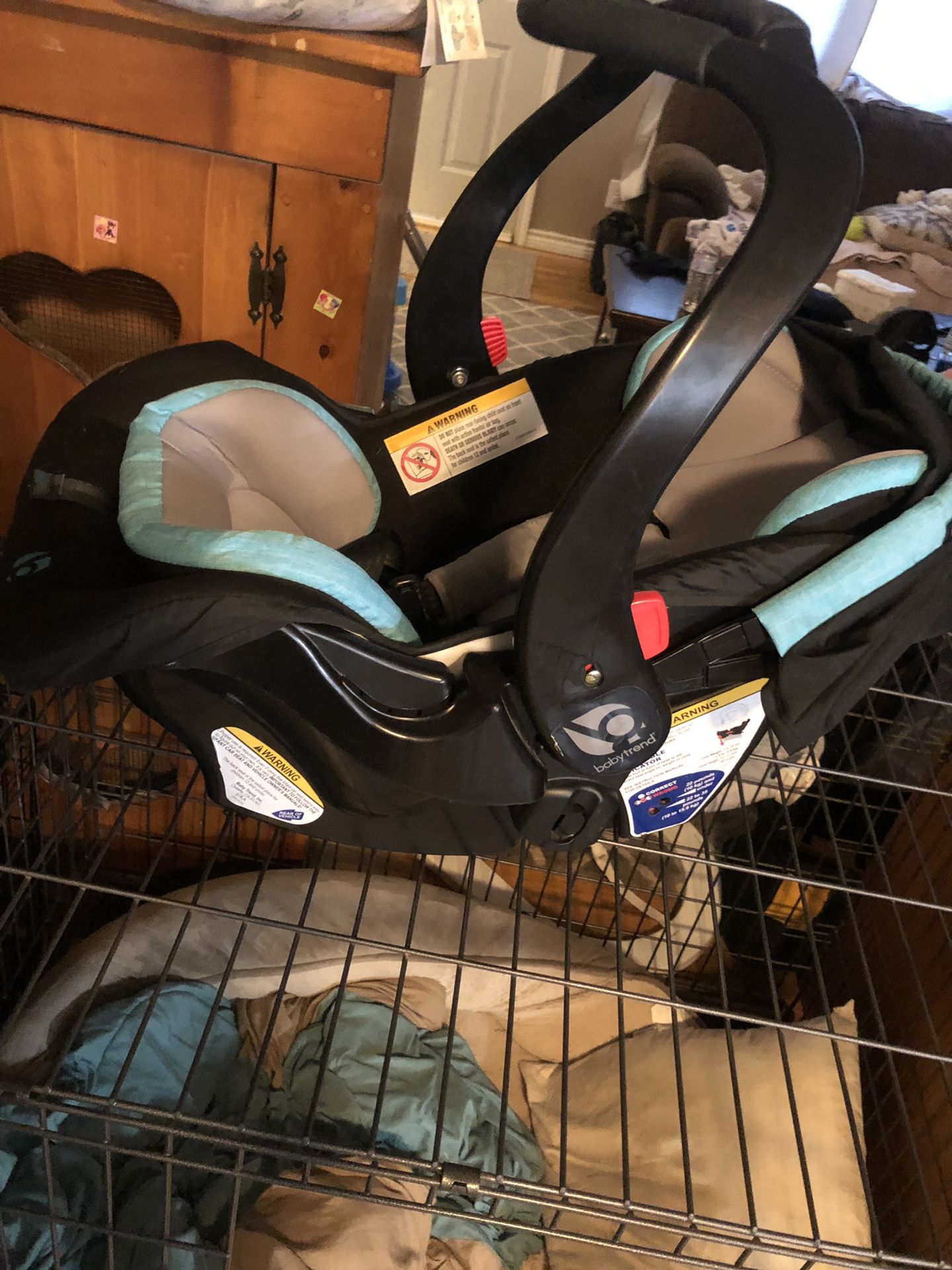 Baby trends car seat