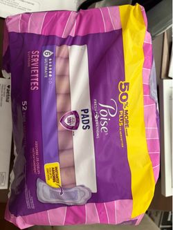 POISE 50 or more serviettes NEW NEVER OPENED