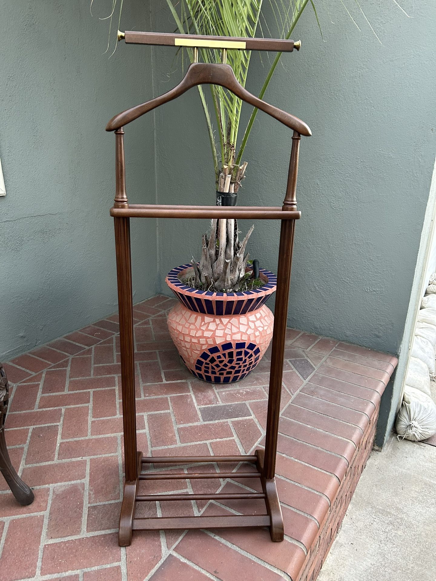Vintage Gentlemen Suit Hanger Rack Display