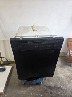 Frigidaire Built-In Dishwasher Black