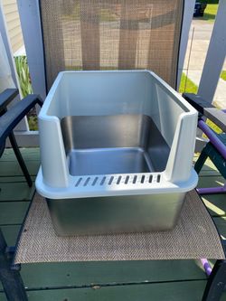 Stainless steel litter box