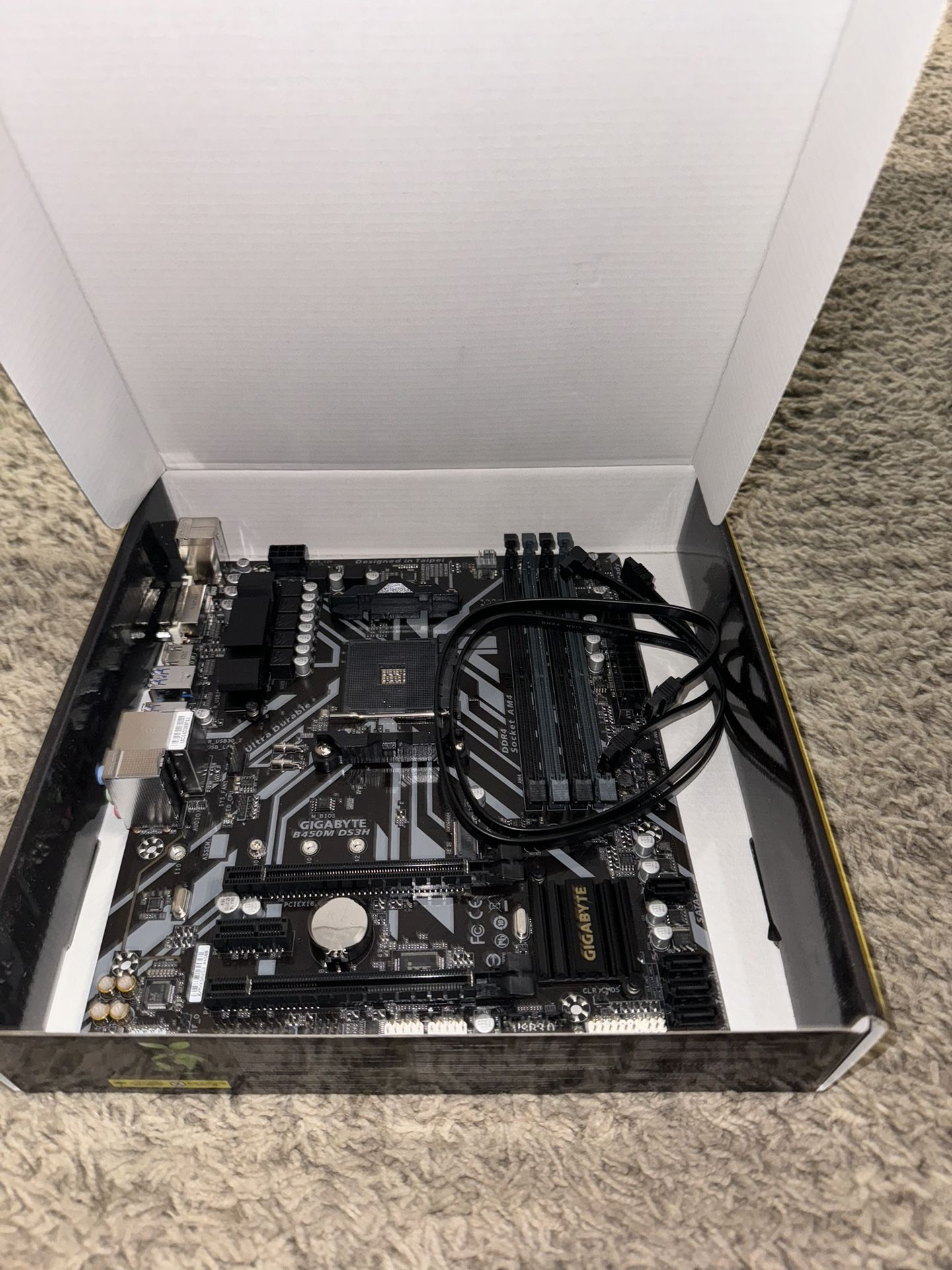 B450M DS3H Motherboard 