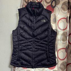 Womens the North Face Vest