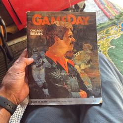 Vintage Chicago Bears Magazine 1982