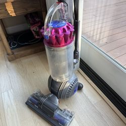 Dyson Vacuum 