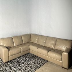 FREE DELIVERY (Natuzzi Sectional)